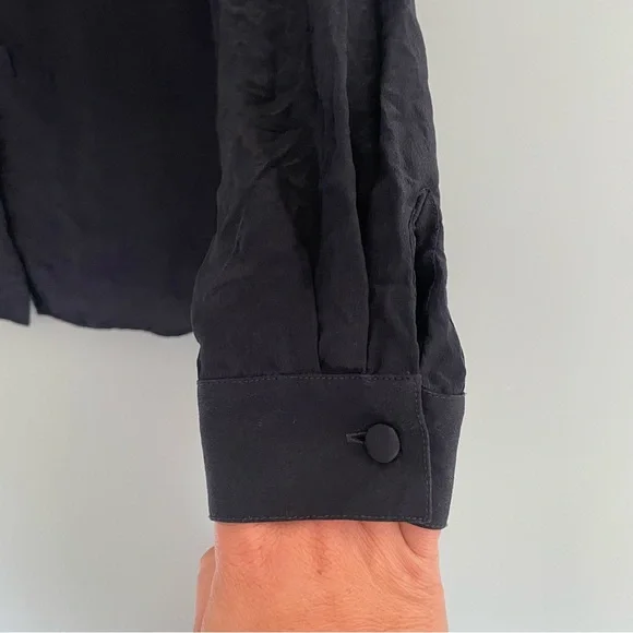 Vintage Jones New York 100% Silk Black Collarless Button Up Shirt Blouse - Picture 6 of 13